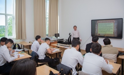 «Кеңестік білім беру жүйесінің жетістіктері мен қайшылықтары» тақырыбында ашық сабақ